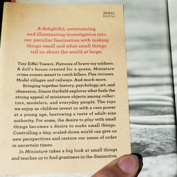 In Miniature Book - Picture 2 of 3